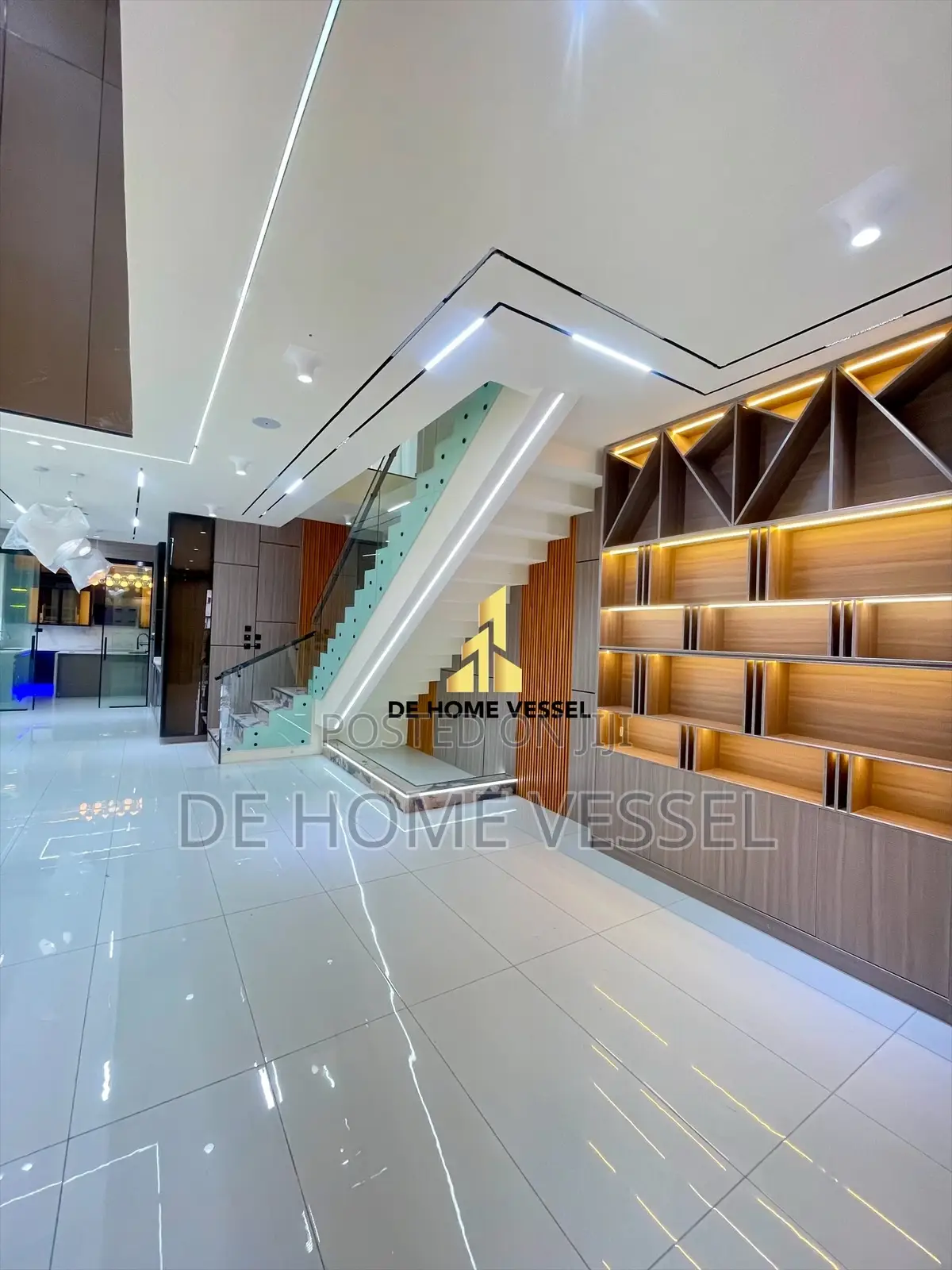 5bdrm Duplex in Lekki for sale