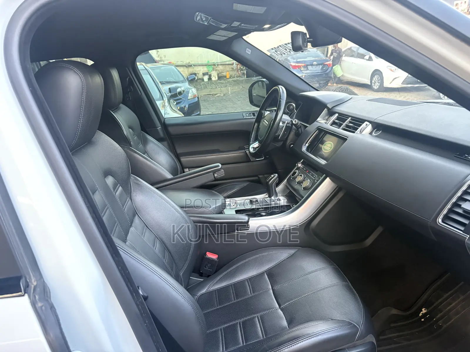 Land Rover Range Rover Sport HSE 4x4 (3.0L 6cyl 8A) 2016 White
