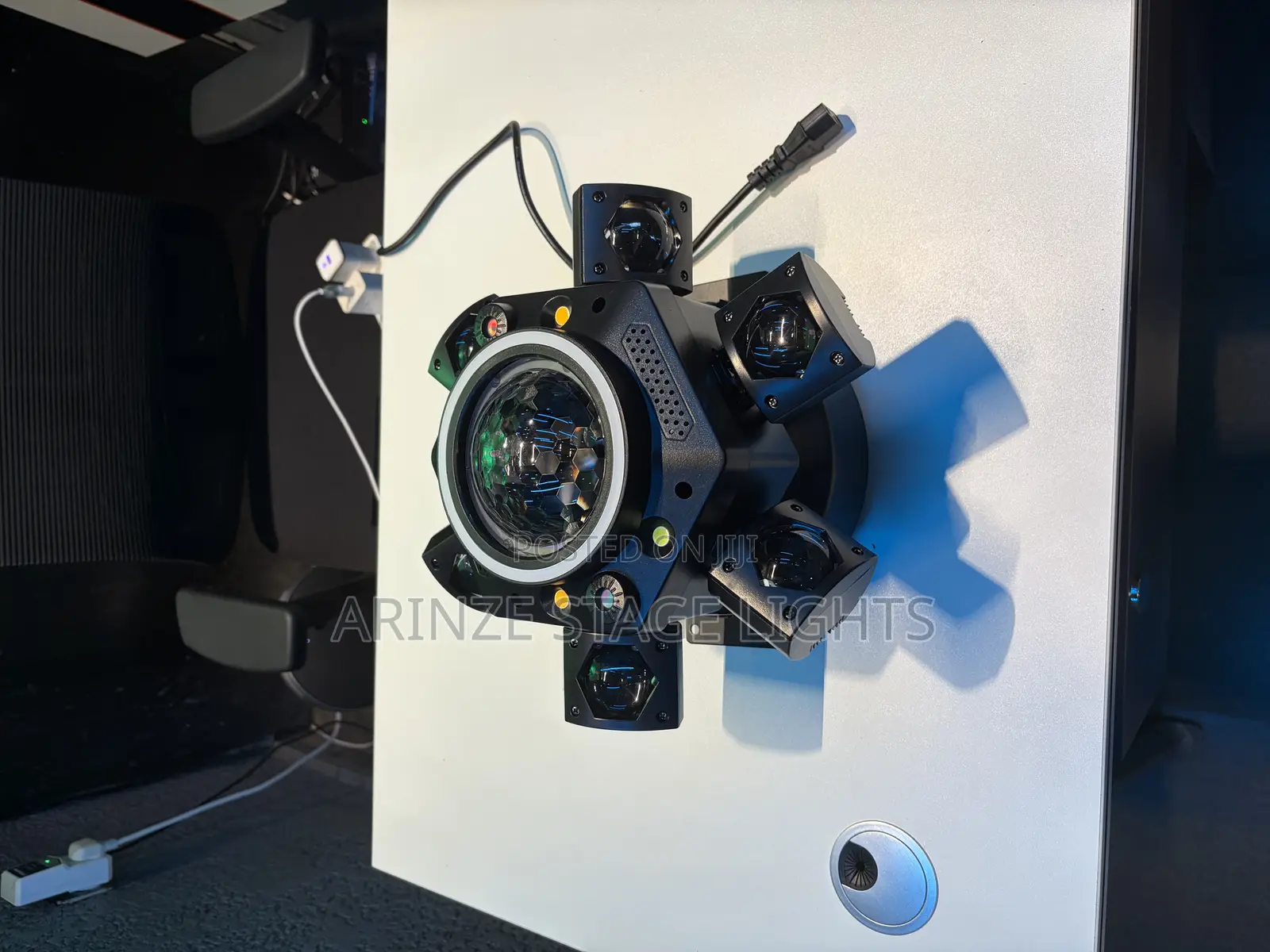 6eye Moving Light With Ball Light