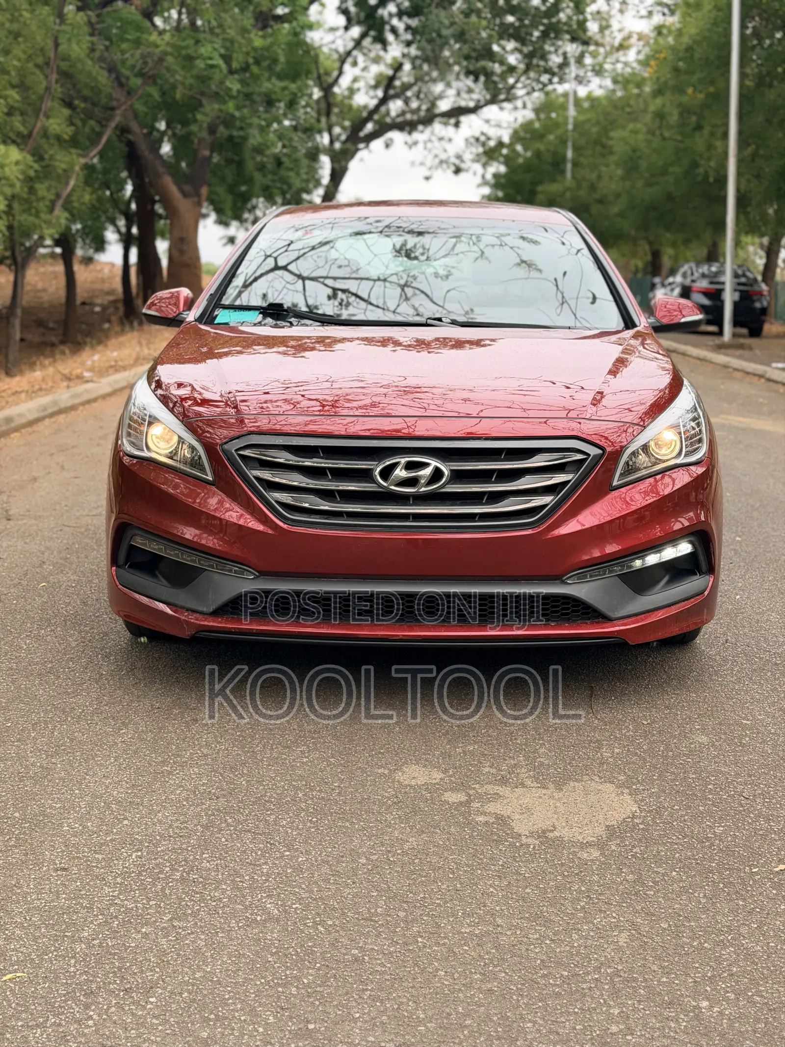 Hyundai Sonata Sport Sedan FWD (2.4L 4cyl 6A) 2016 Red