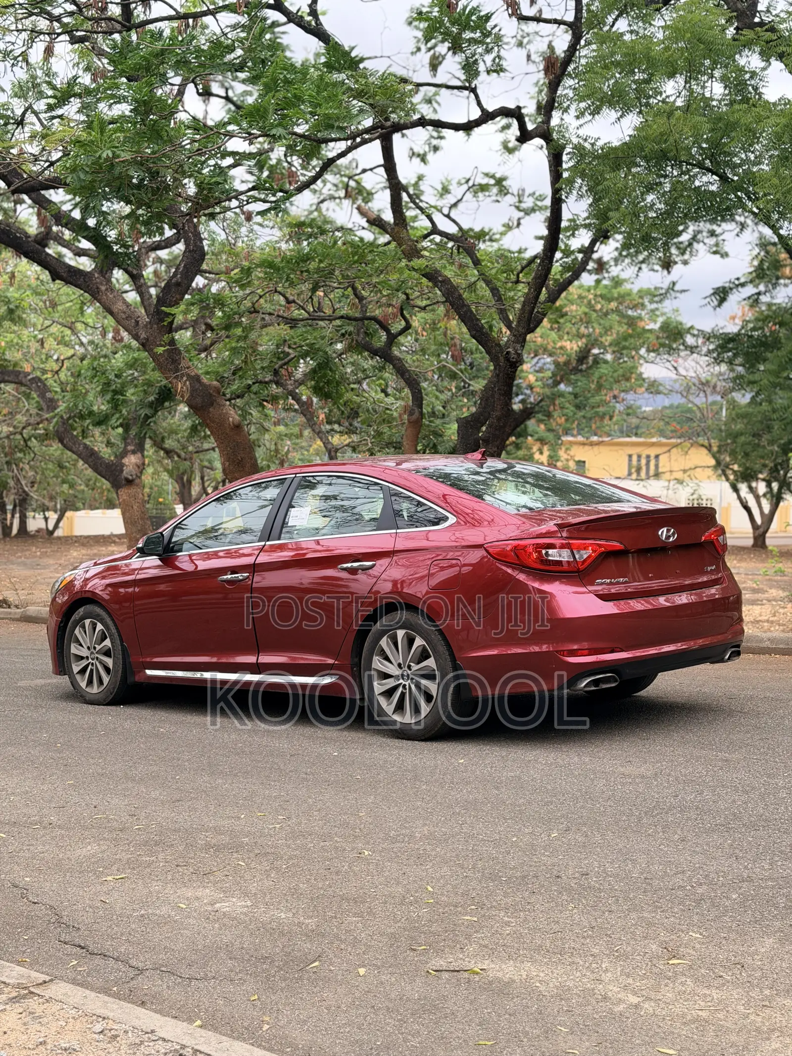 Hyundai Sonata Sport Sedan FWD (2.4L 4cyl 6A) 2016 Red