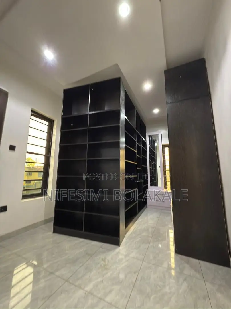 4bdrm Duplex in Ikolaba Gra, Ibadan, Agodi for sale