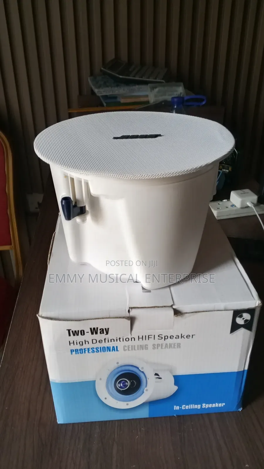 Passive Boss Speaker