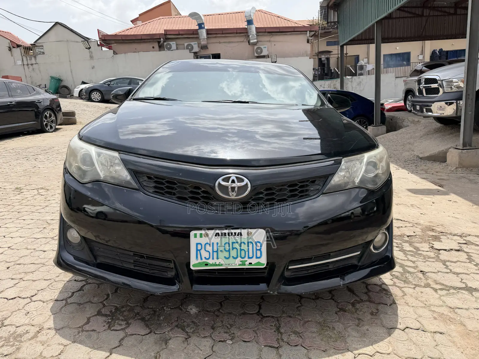 Toyota Camry SE 4dr Sedan (2.5L 4cyl 6A) 2014 Black