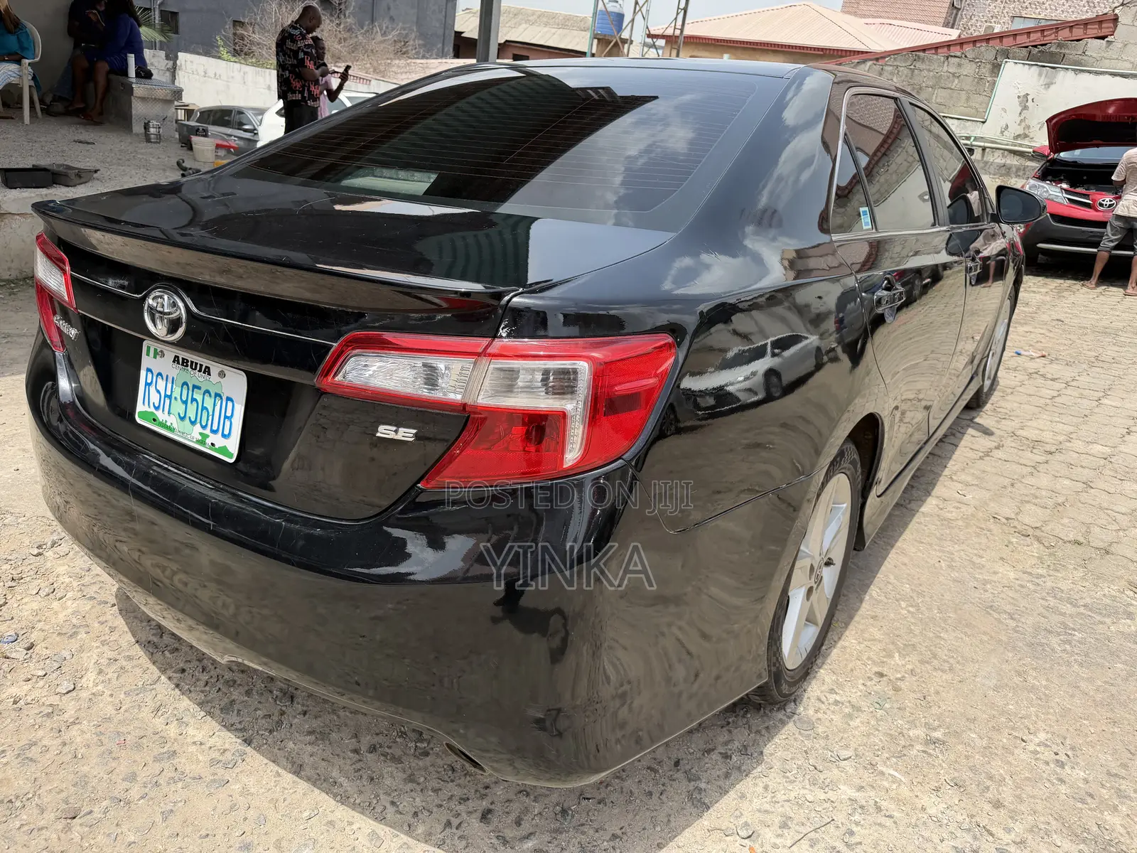 Toyota Camry SE 4dr Sedan (2.5L 4cyl 6A) 2014 Black