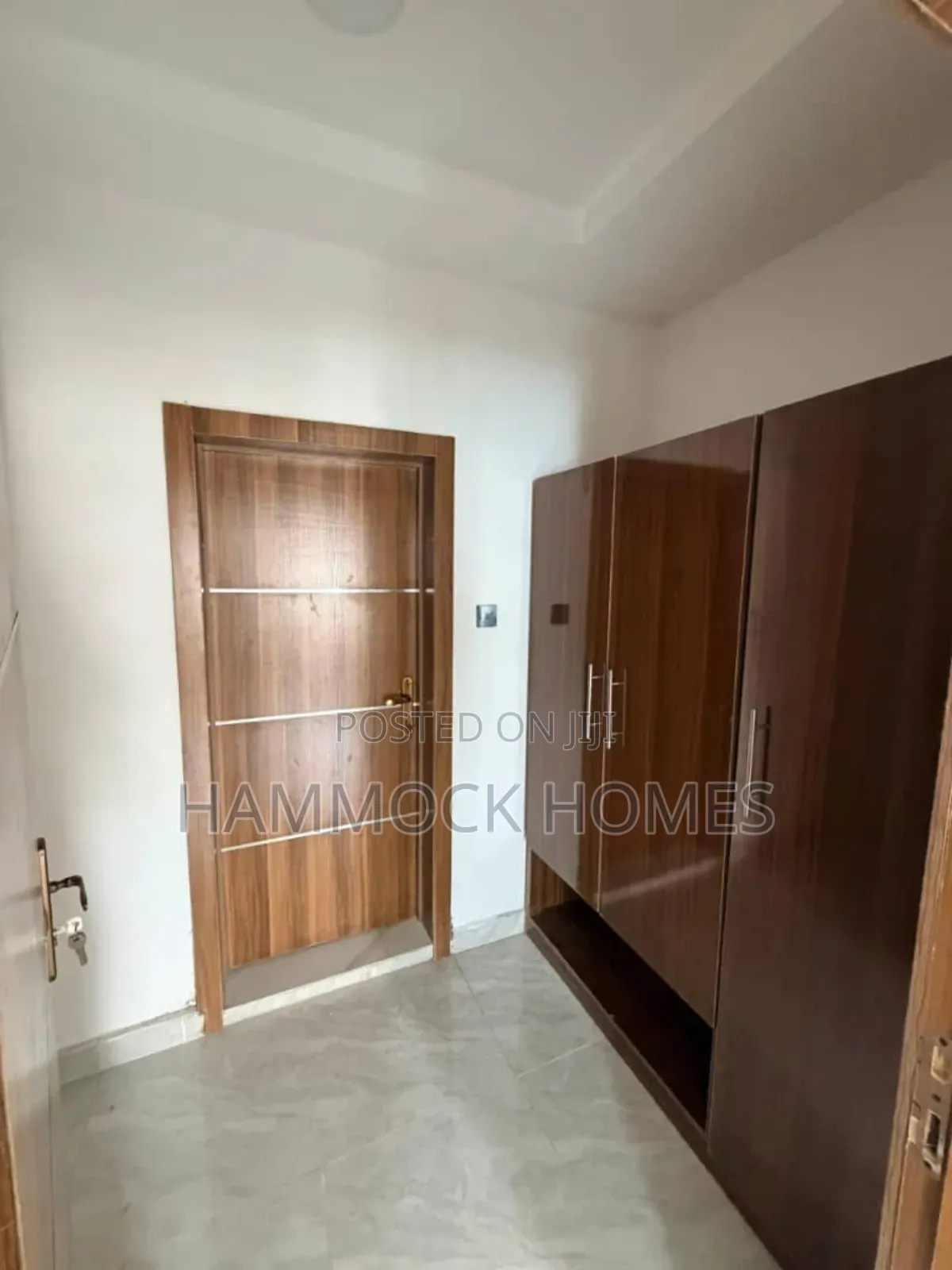 4bdrm Duplex in Onikoko Close, Agodi for sale