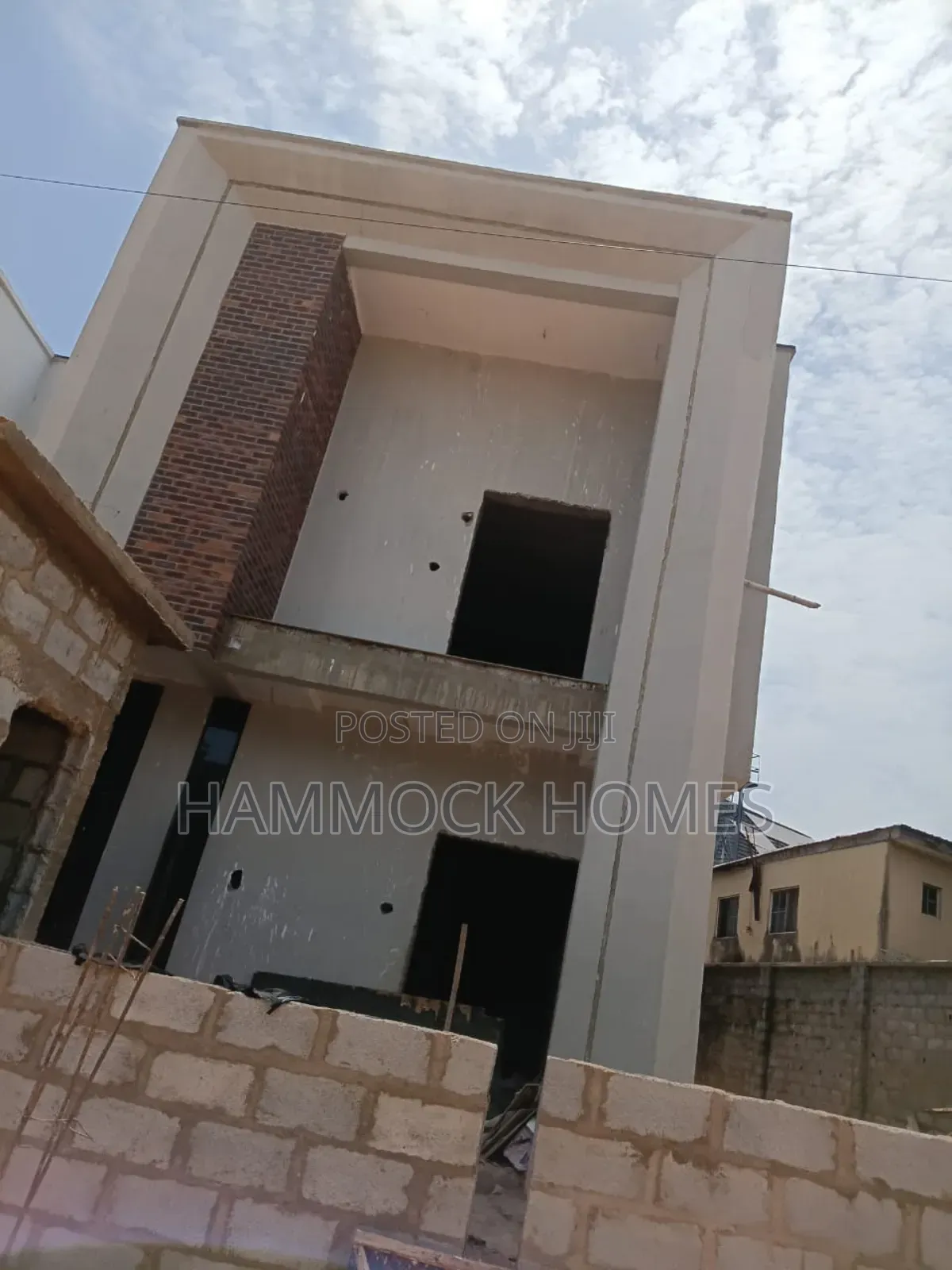 5bdrm Duplex in Ikolaba G.R.A, Agodi for sale