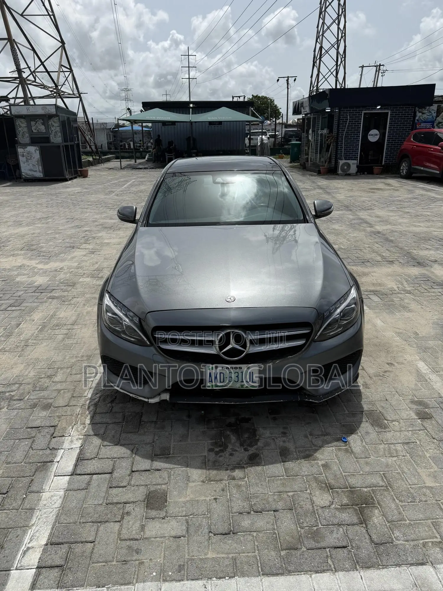 Mercedes-Benz C300 2016 Gray