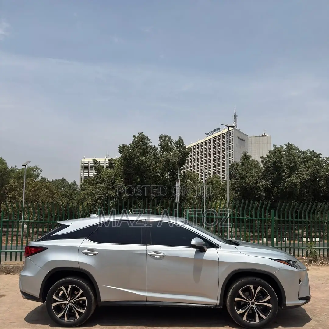 Lexus RX 350 FWD 2017 Silver