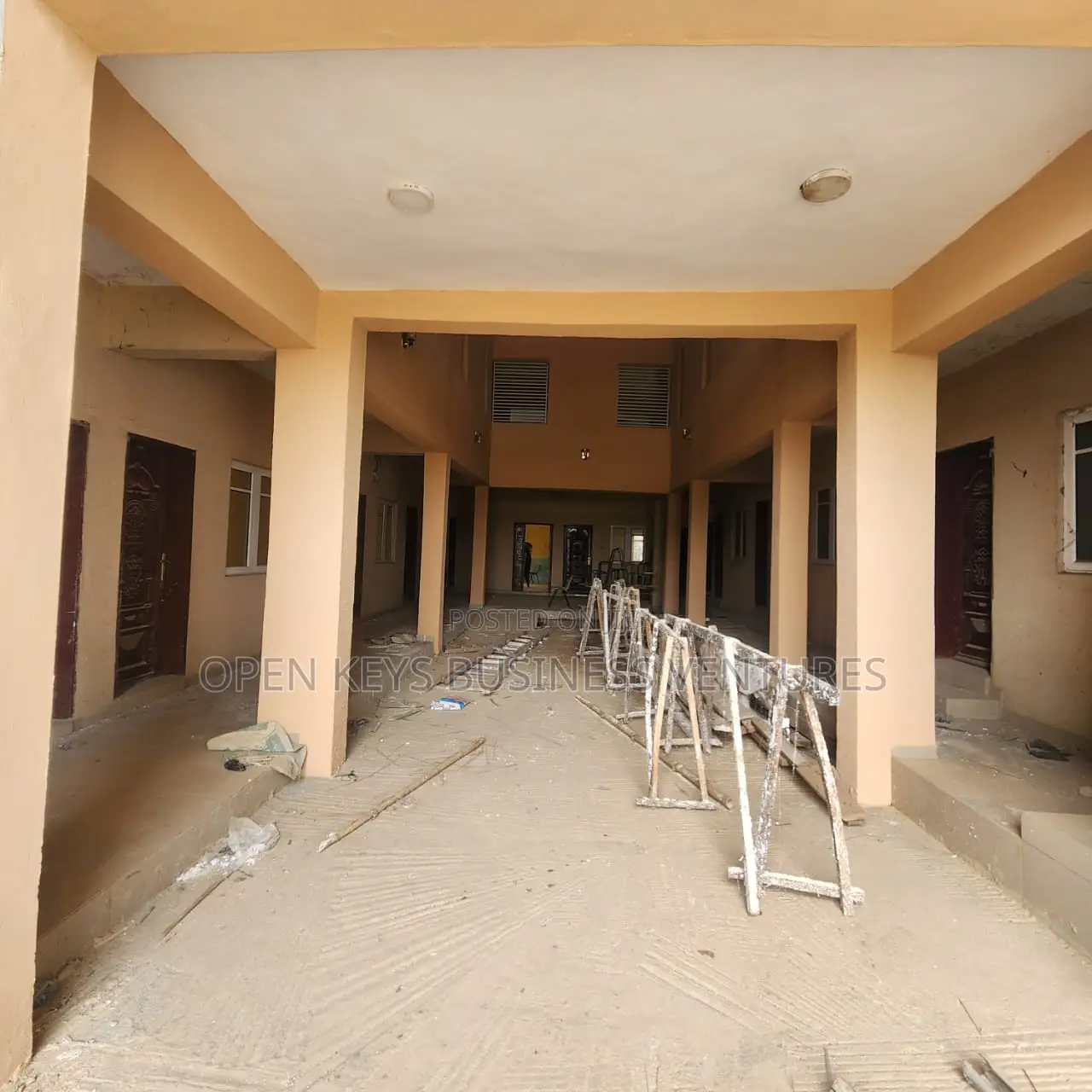 A 17 Classrooms School Building on 4 Plots of Land