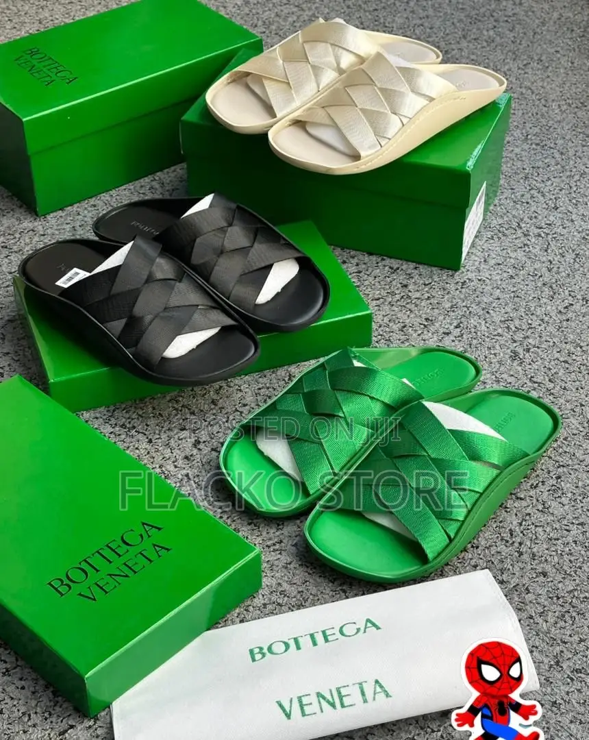 Original Bottega Veneta Slides