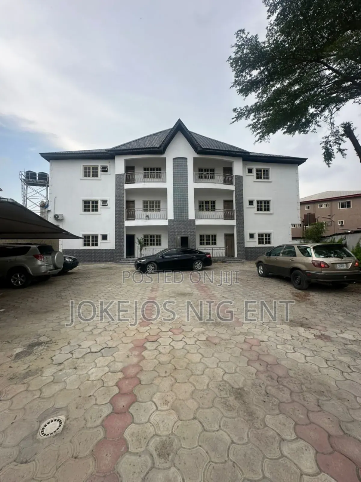 3bdrm Block of Flats in Ikota Gra for sale