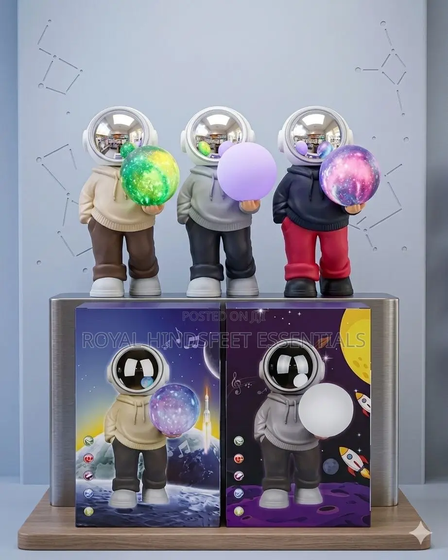 Rechargeable Multifunctional Astronaut Projector