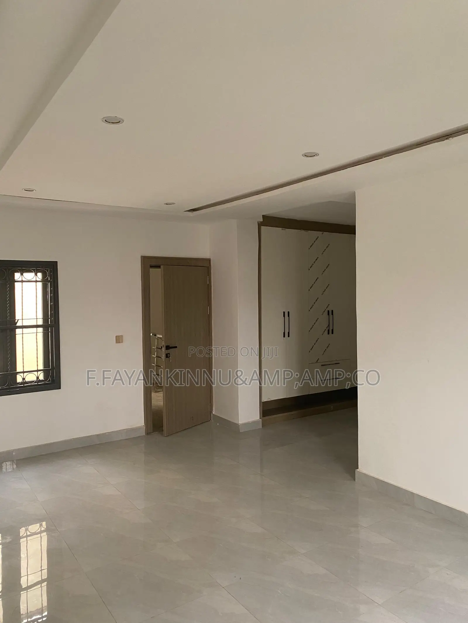 4bdrm Townhouse / Terrace in Life Camp for rent