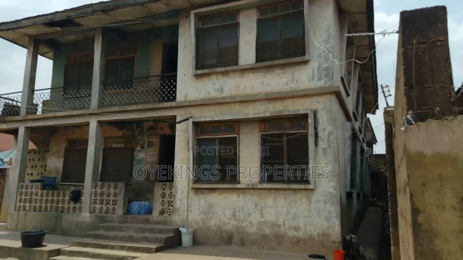 2bdrm Block of Flats in Scout Camp, Akala Express for sale