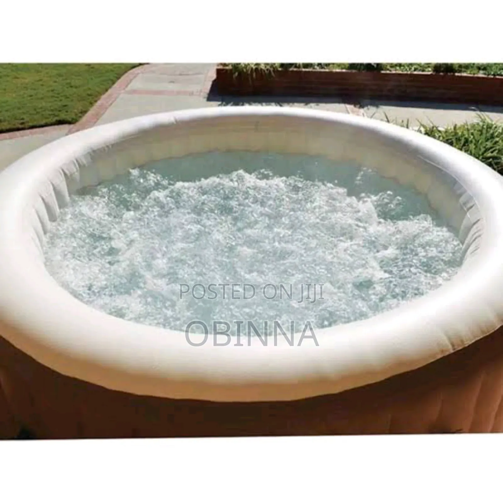 Intex Purespa Chevron Bubble Deluxe Inflatable Spa - 4 People