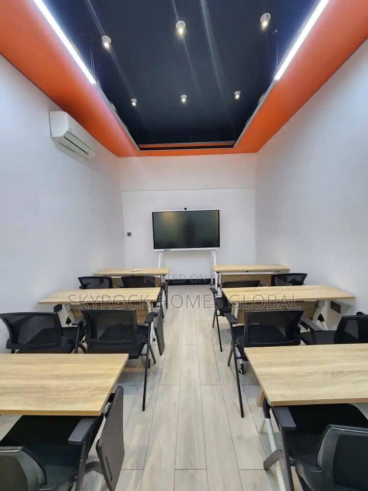 Commercial Office Building of 2000sqm