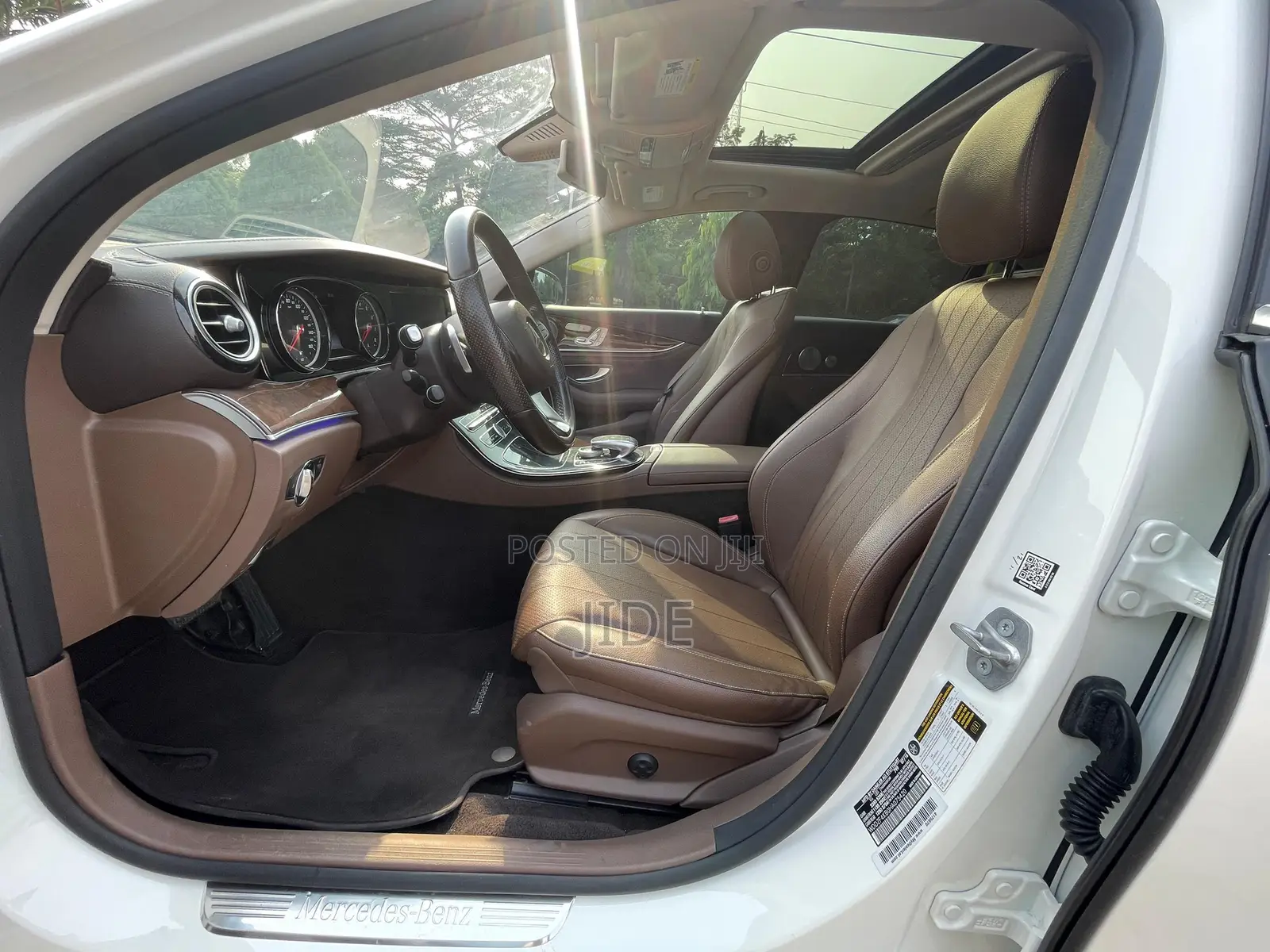 Mercedes-Benz E300 4Matic AWD Sedan (2.0L 4cyl 9A) 2017 White