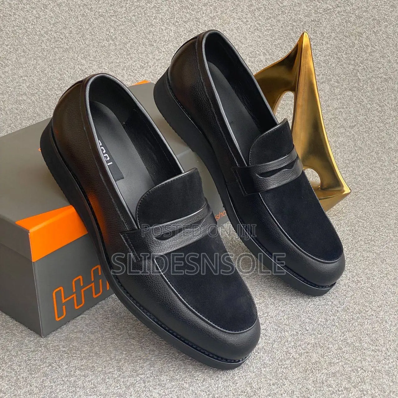 Oggi Men's Suede and Leather Platform Penny Loafers