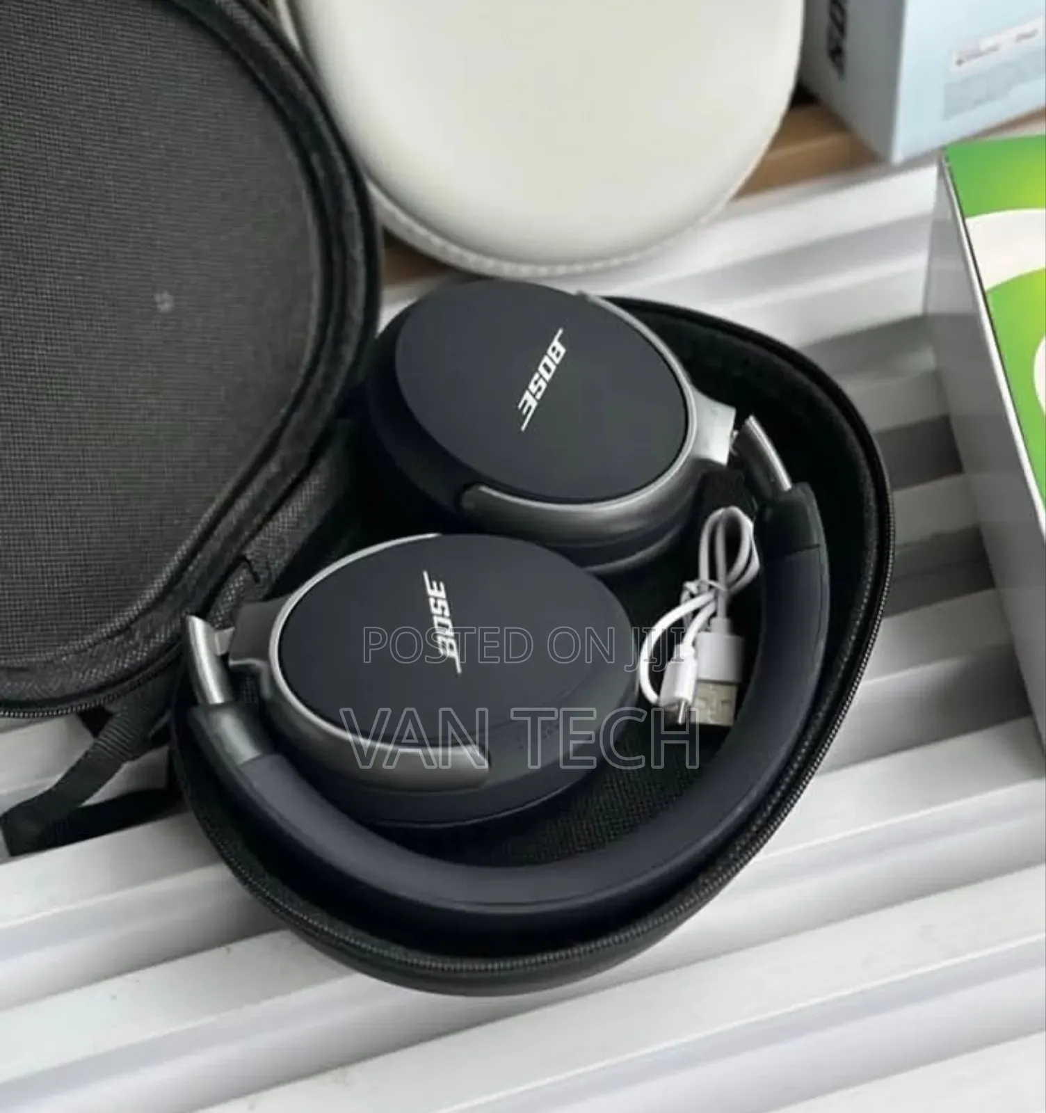 Bose Quietcomfort Ultra Headphones