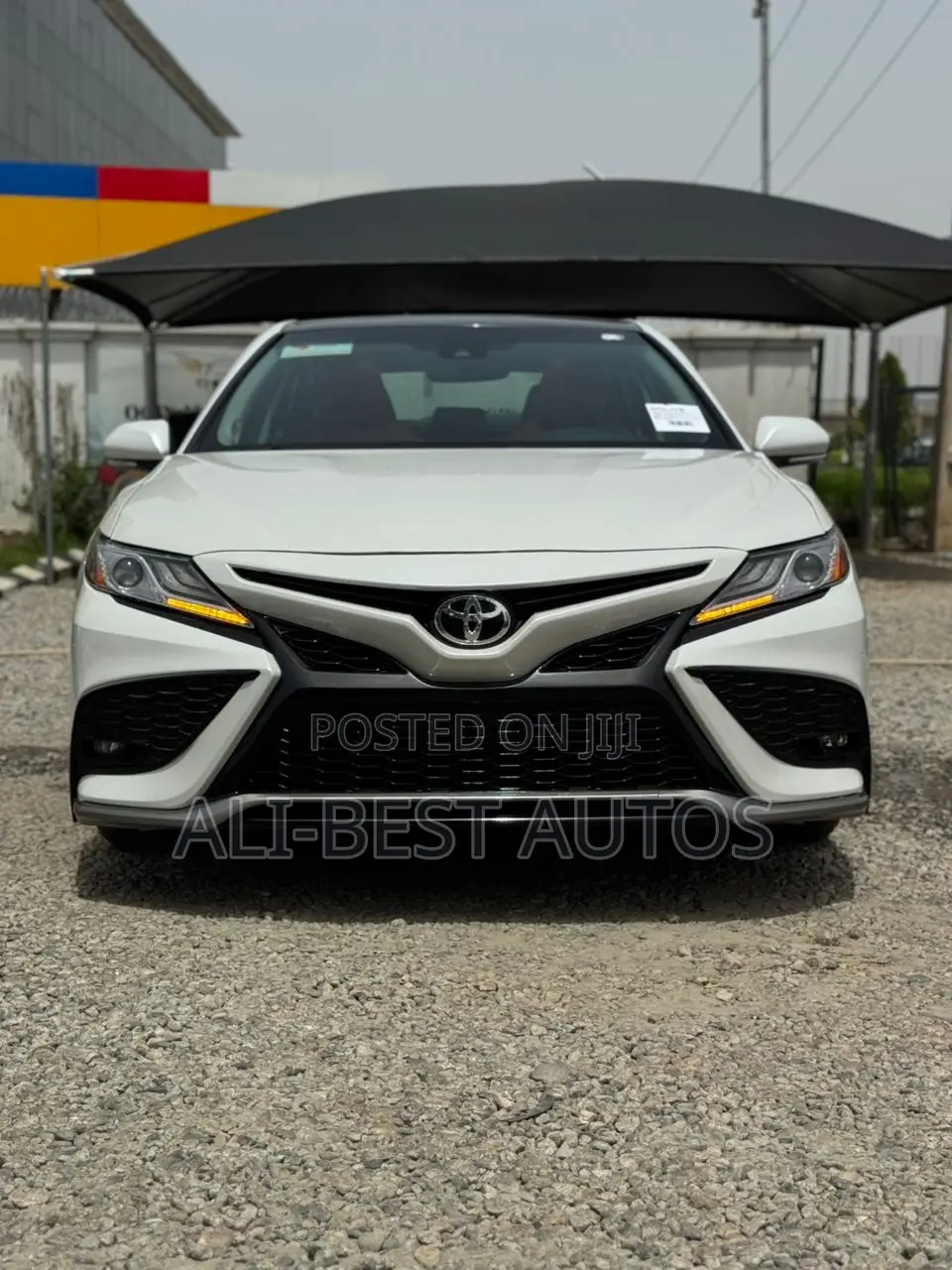 Toyota Camry XSE FWD (2.5L 4cyl 8AM) 2018 White