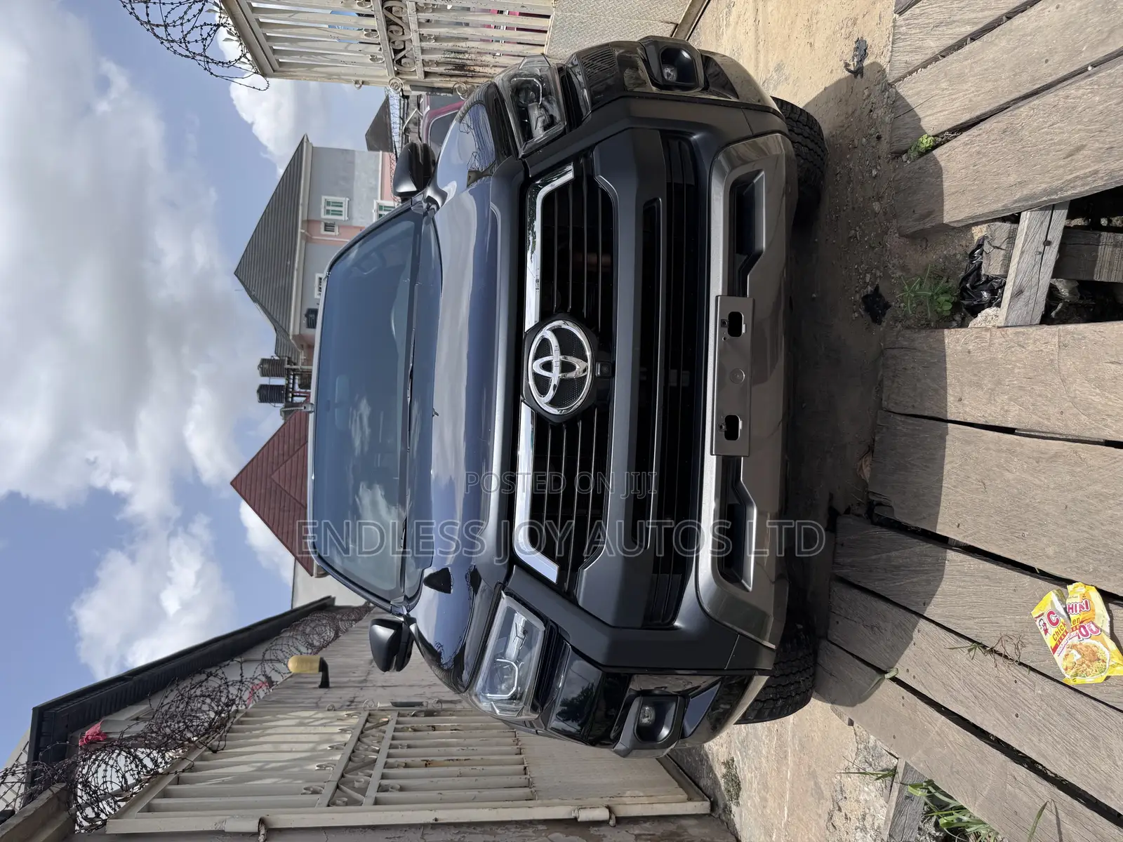 Toyota Hilux 2025 Black
