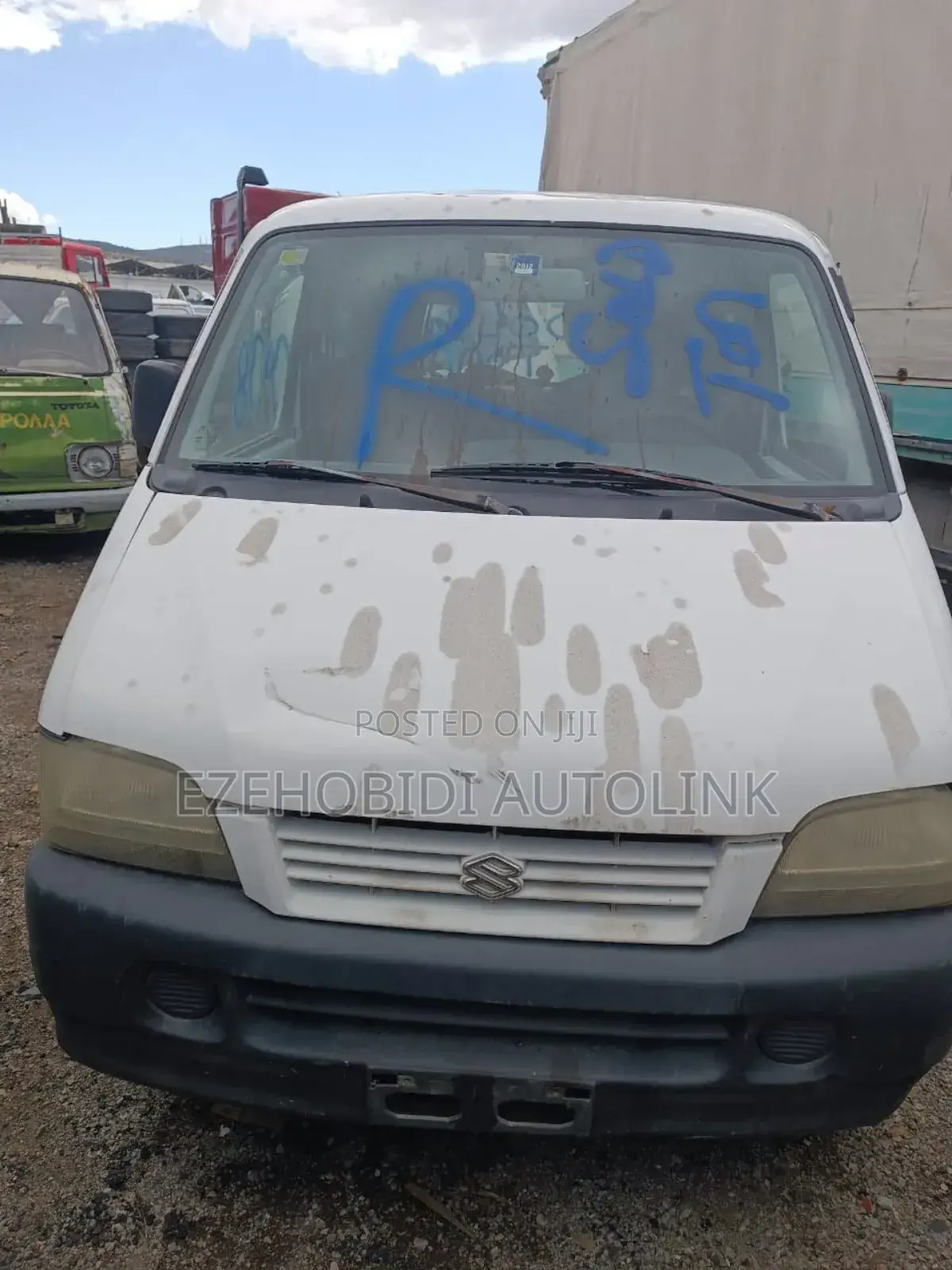Suzuki Every 2000 White