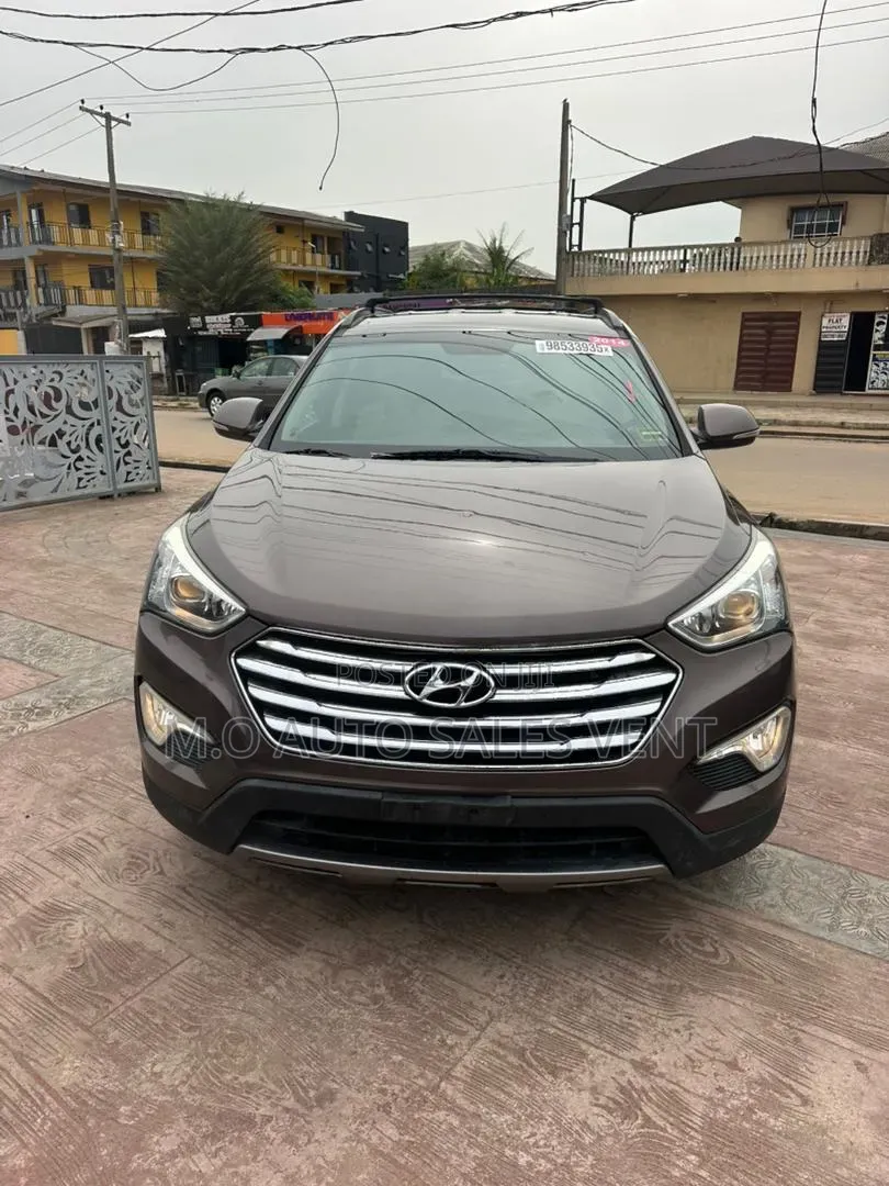 Hyundai Santa Fe Limited 4dr SUV AWD (3.3L 6cyl 6A) 2014 Brown