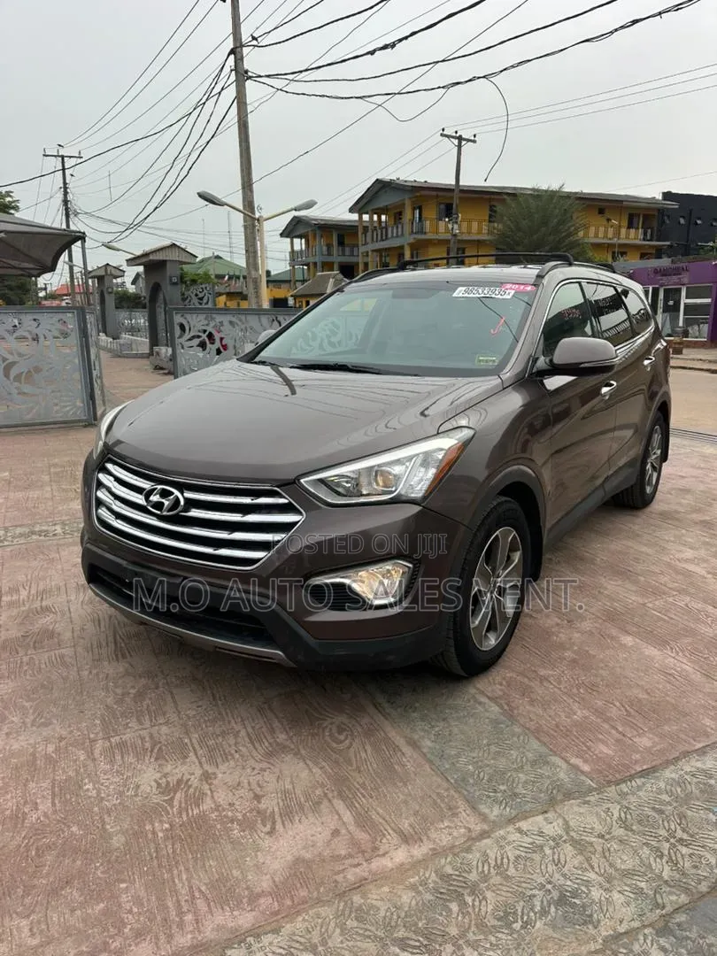 Hyundai Santa Fe Limited 4dr SUV AWD (3.3L 6cyl 6A) 2014 Brown