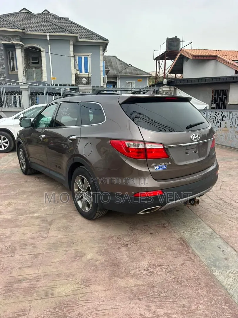 Hyundai Santa Fe Limited 4dr SUV AWD (3.3L 6cyl 6A) 2014 Brown