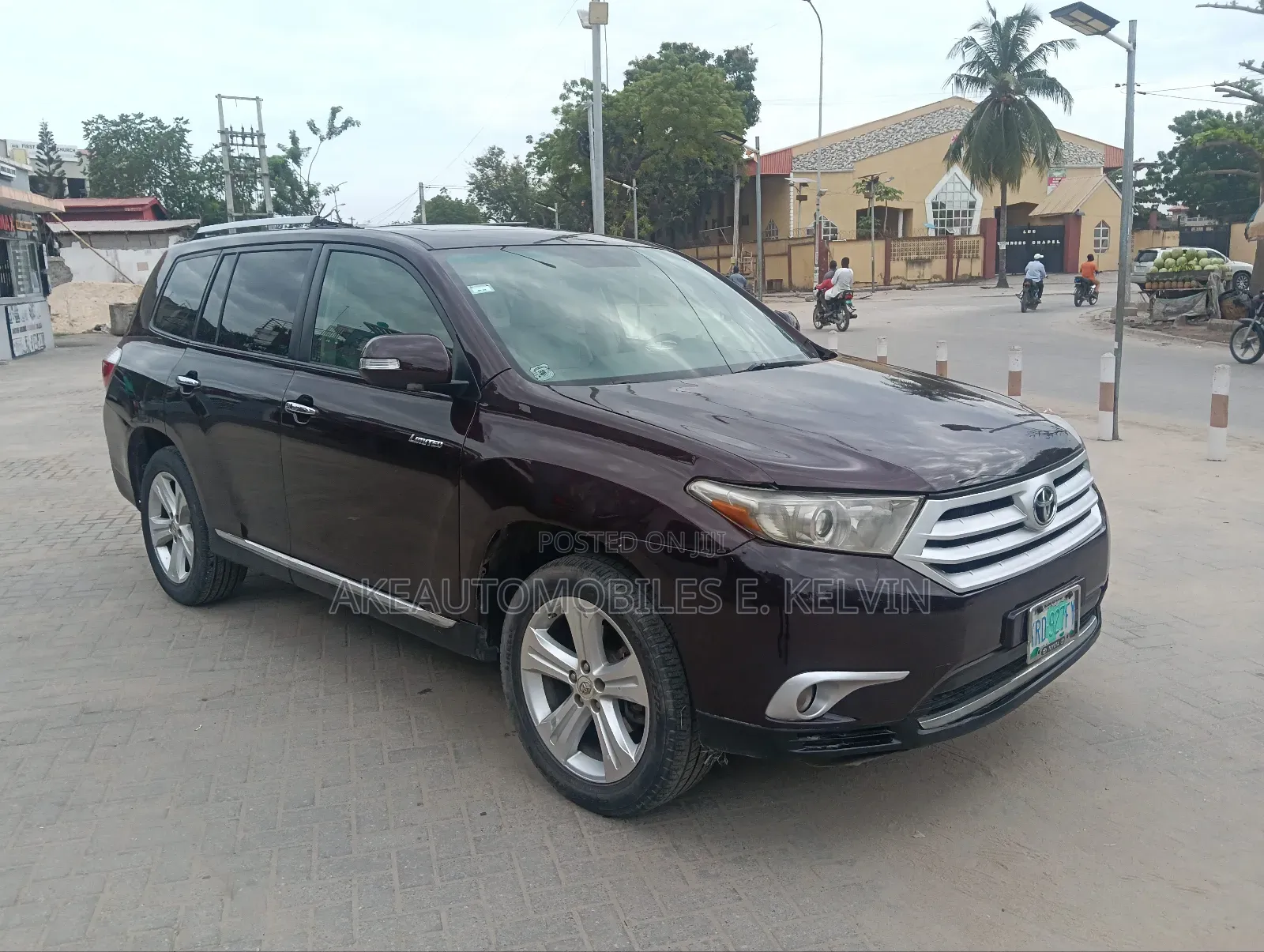 Toyota Highlander Limited 3.5l 4WD 2013 Red