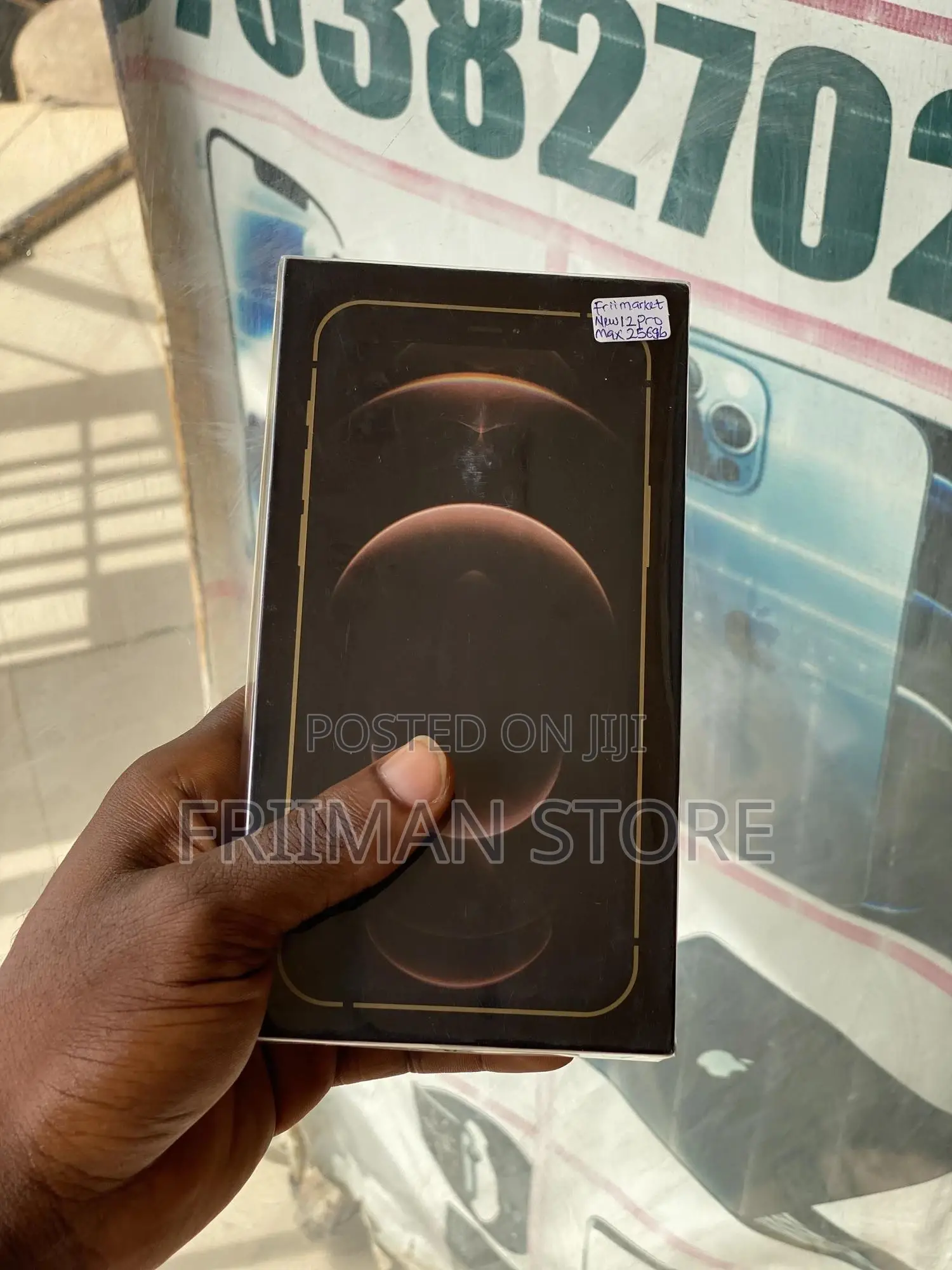 New Apple iPhone 12 Pro Max 256 GB Gold