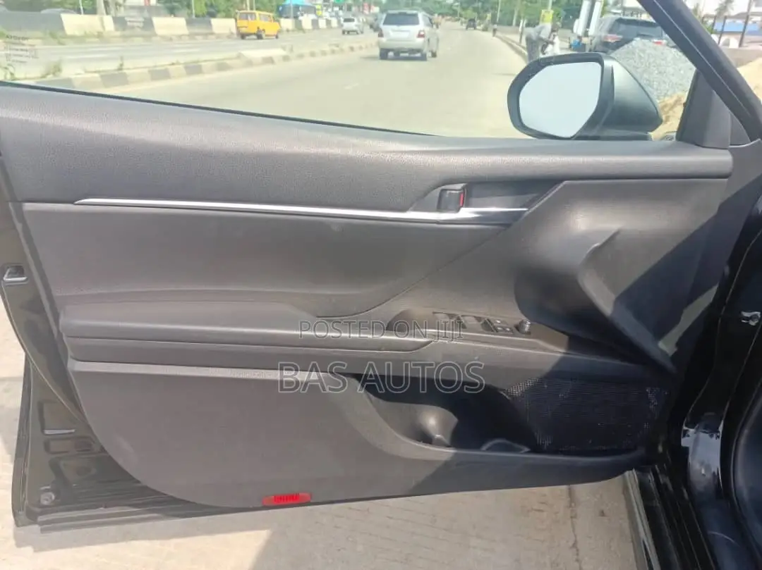 Toyota Camry 2022 Black