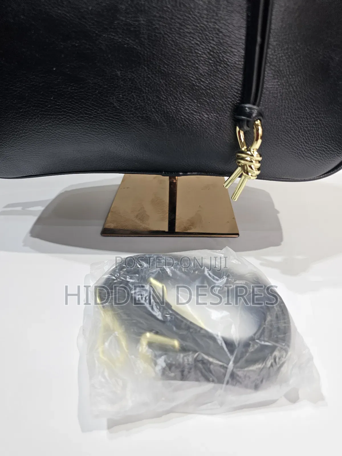 iPad/ Tablet Briefcase Bag- Black