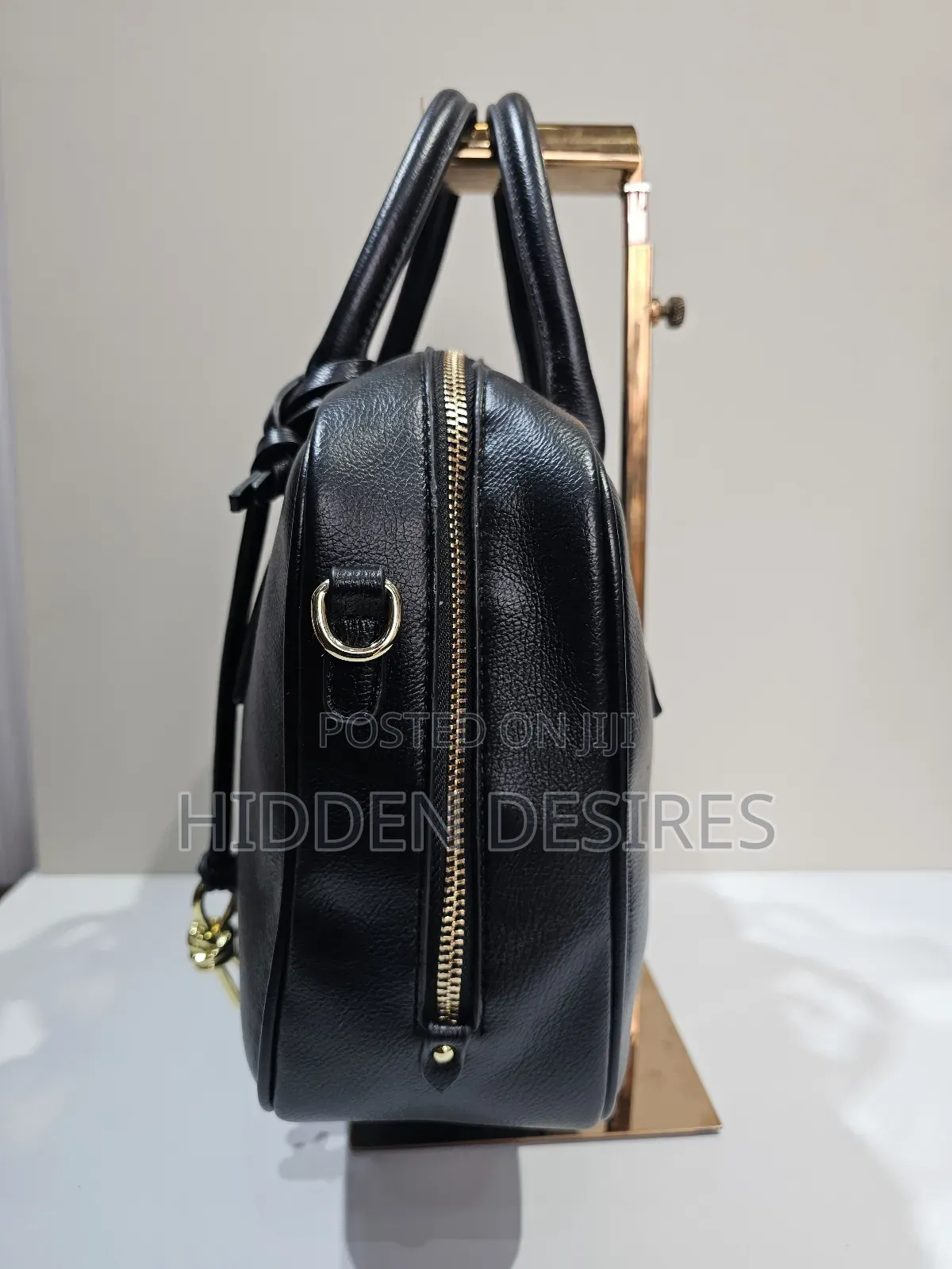 iPad/ Tablet Briefcase Bag- Black