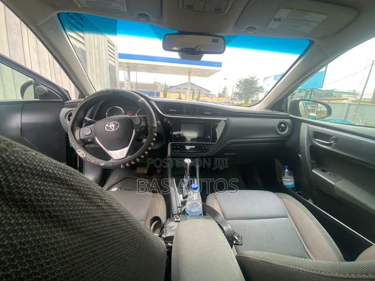 Toyota Corolla 2017 Black