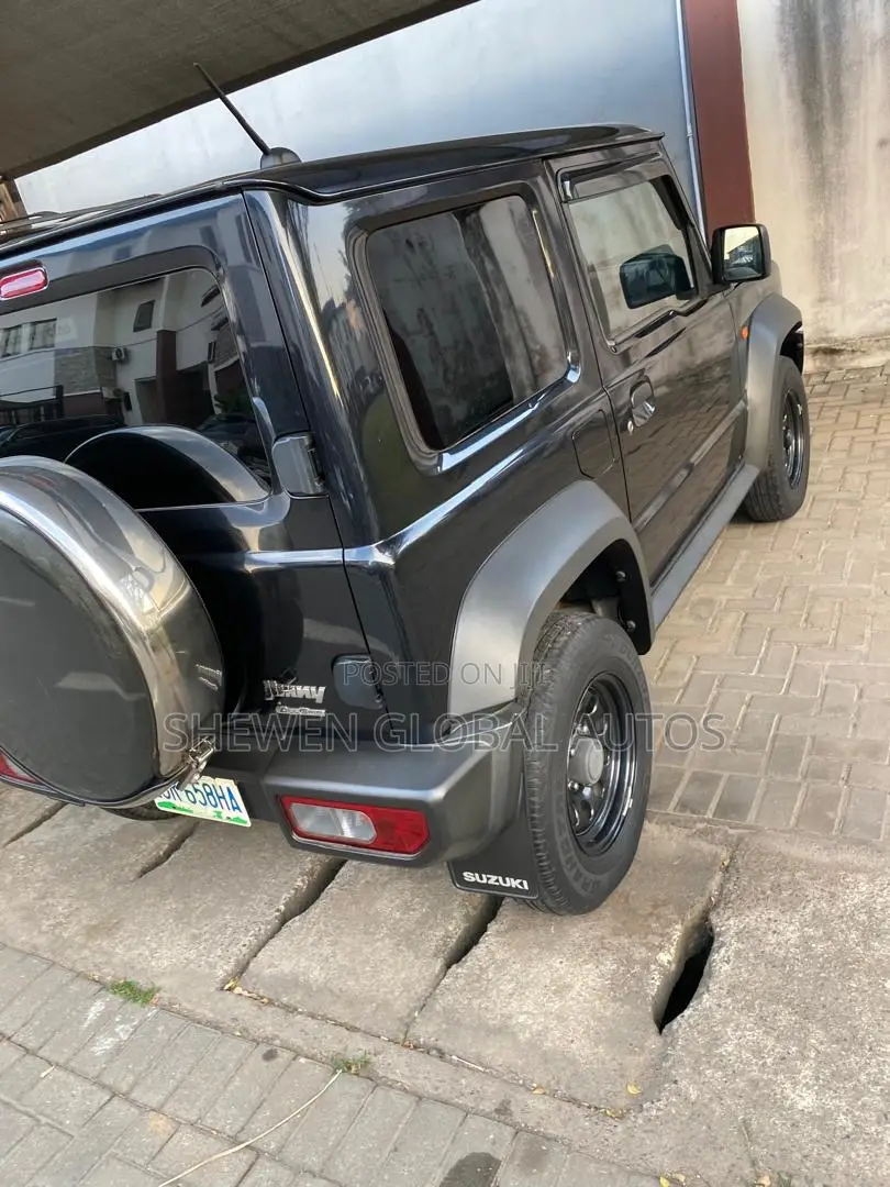 Suzuki Jimny 2021 Black