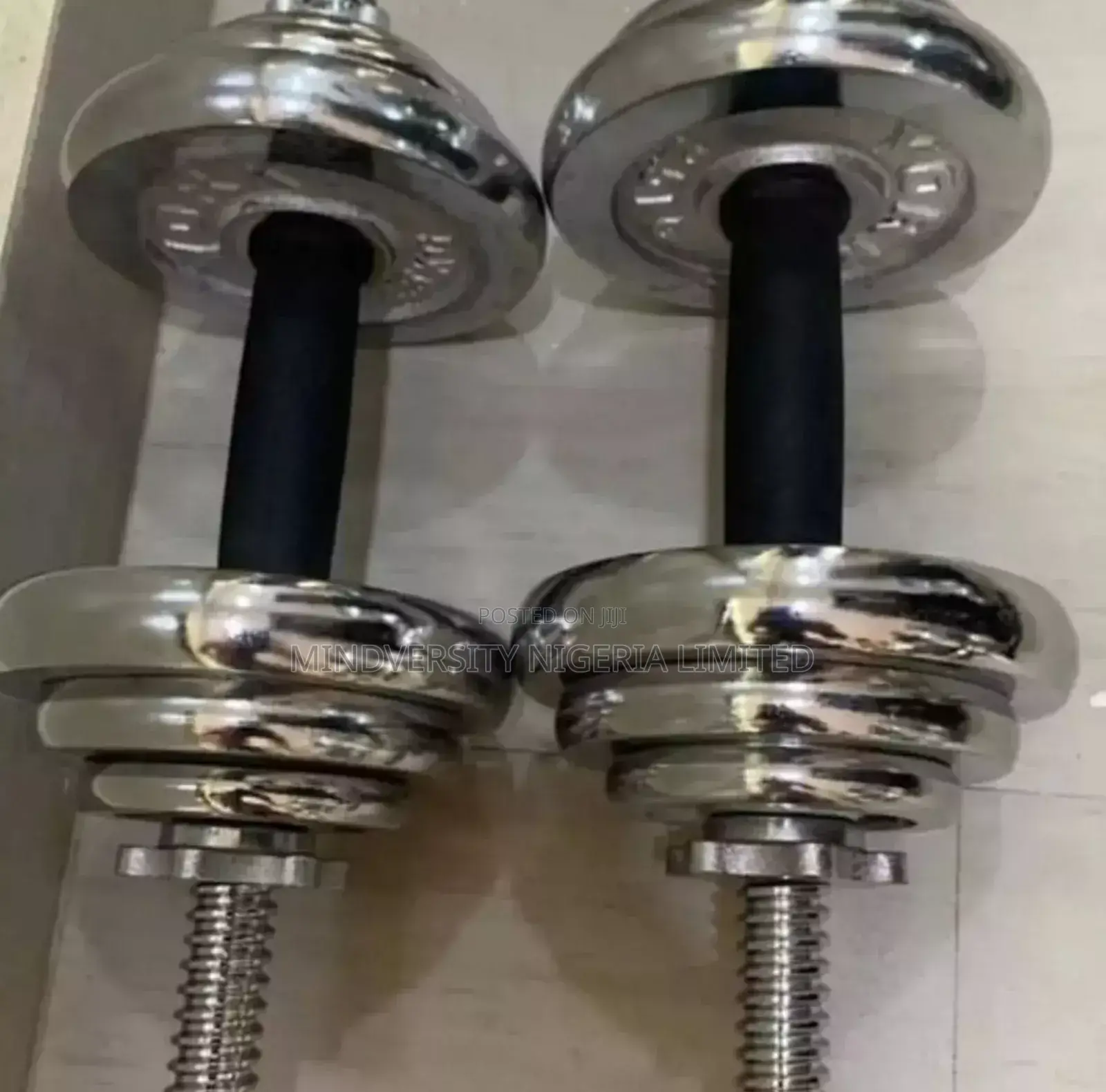 30 Kg Dumbbells Box