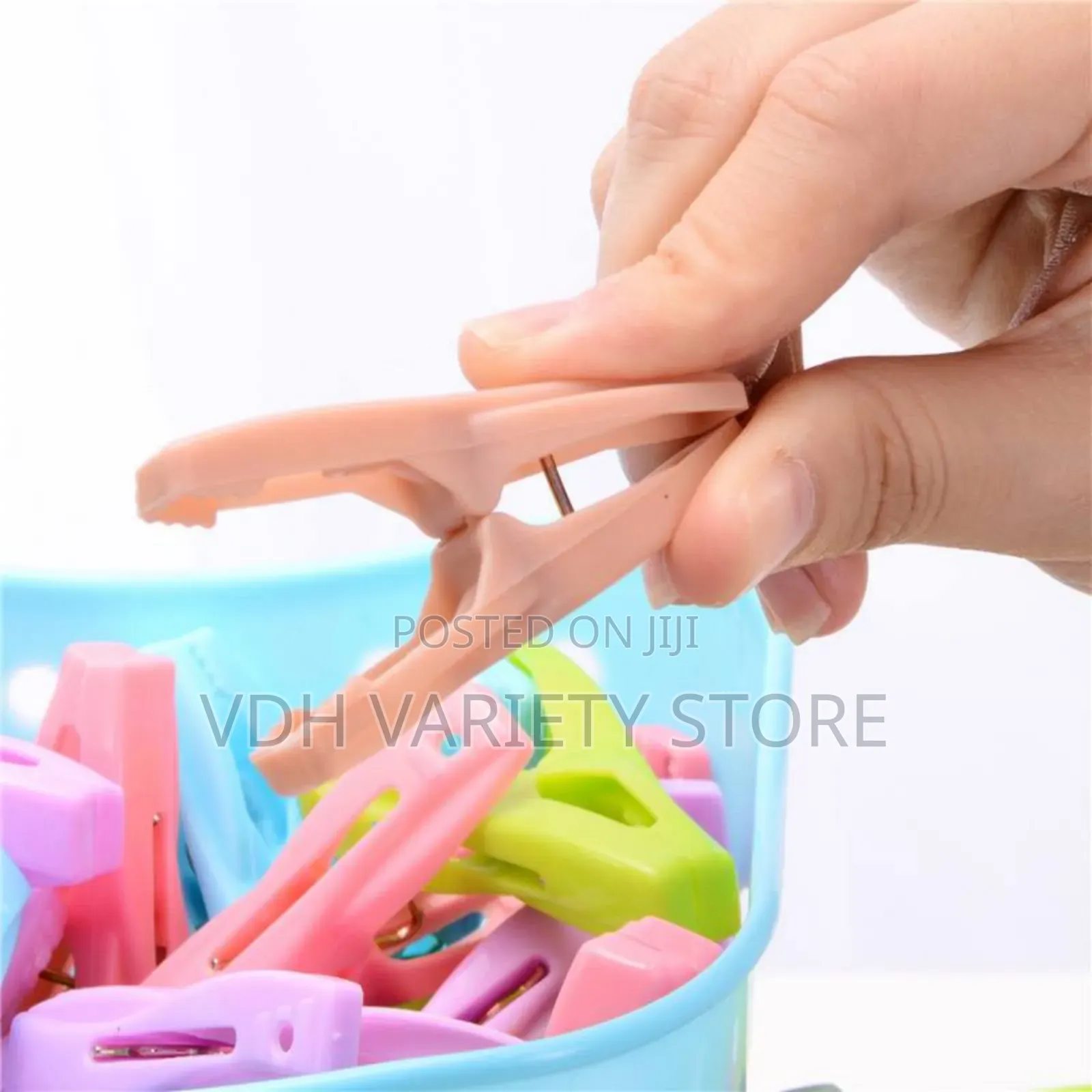 30pc Quality Strong Cloth Peg in Basket Perfect for Souvenir