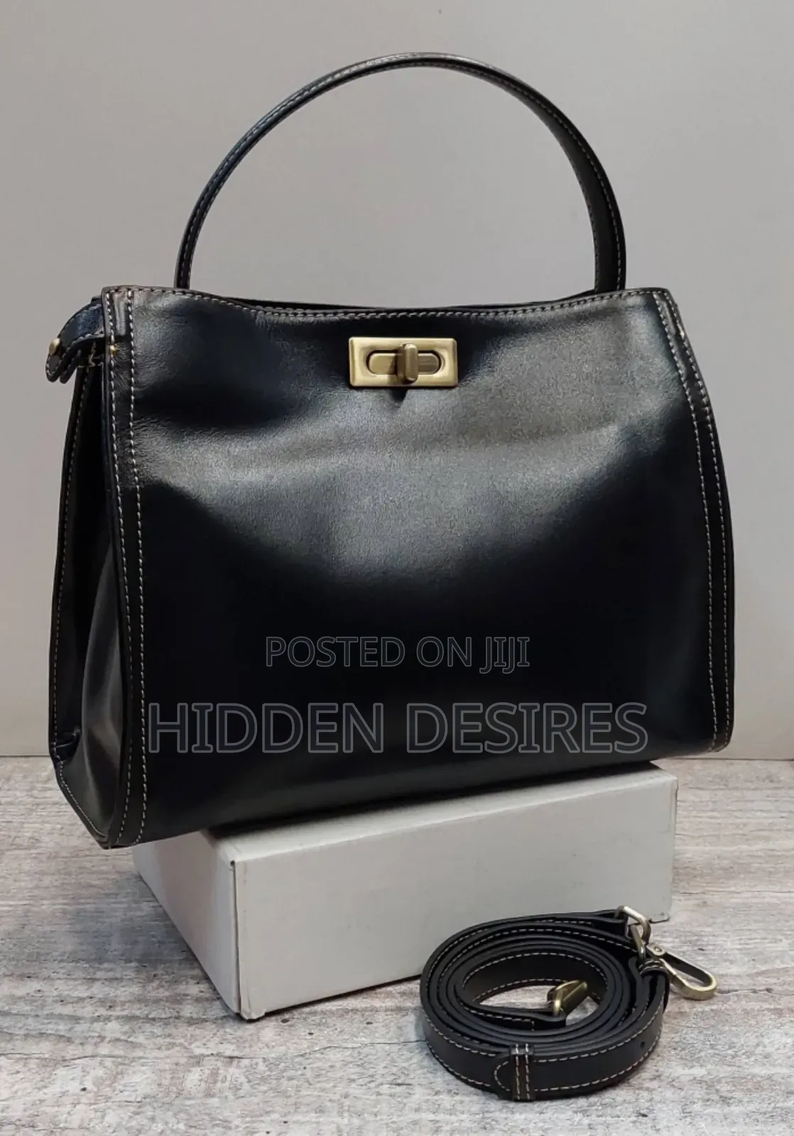 Black Clasp Bag With Thread Detail- Black