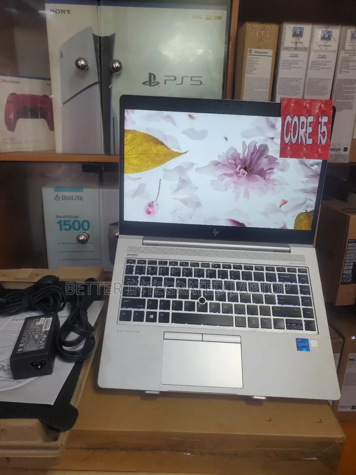 New Laptop HP EliteBook 720 G2 16GB Intel Core 5 SSD 1T