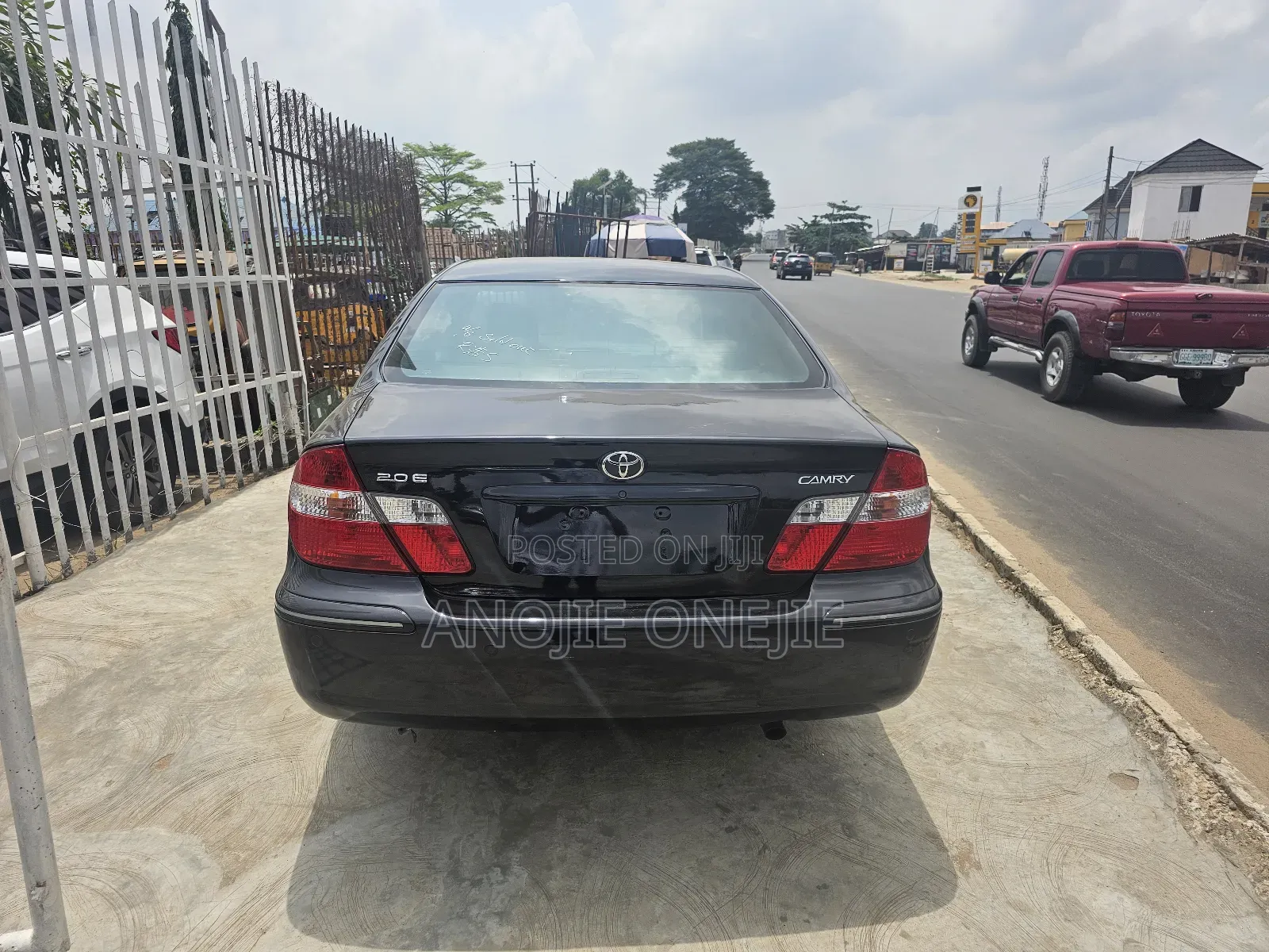 Toyota Camry XLE 4dr Sedan (2.4L 4cyl 4A) 2004 Black