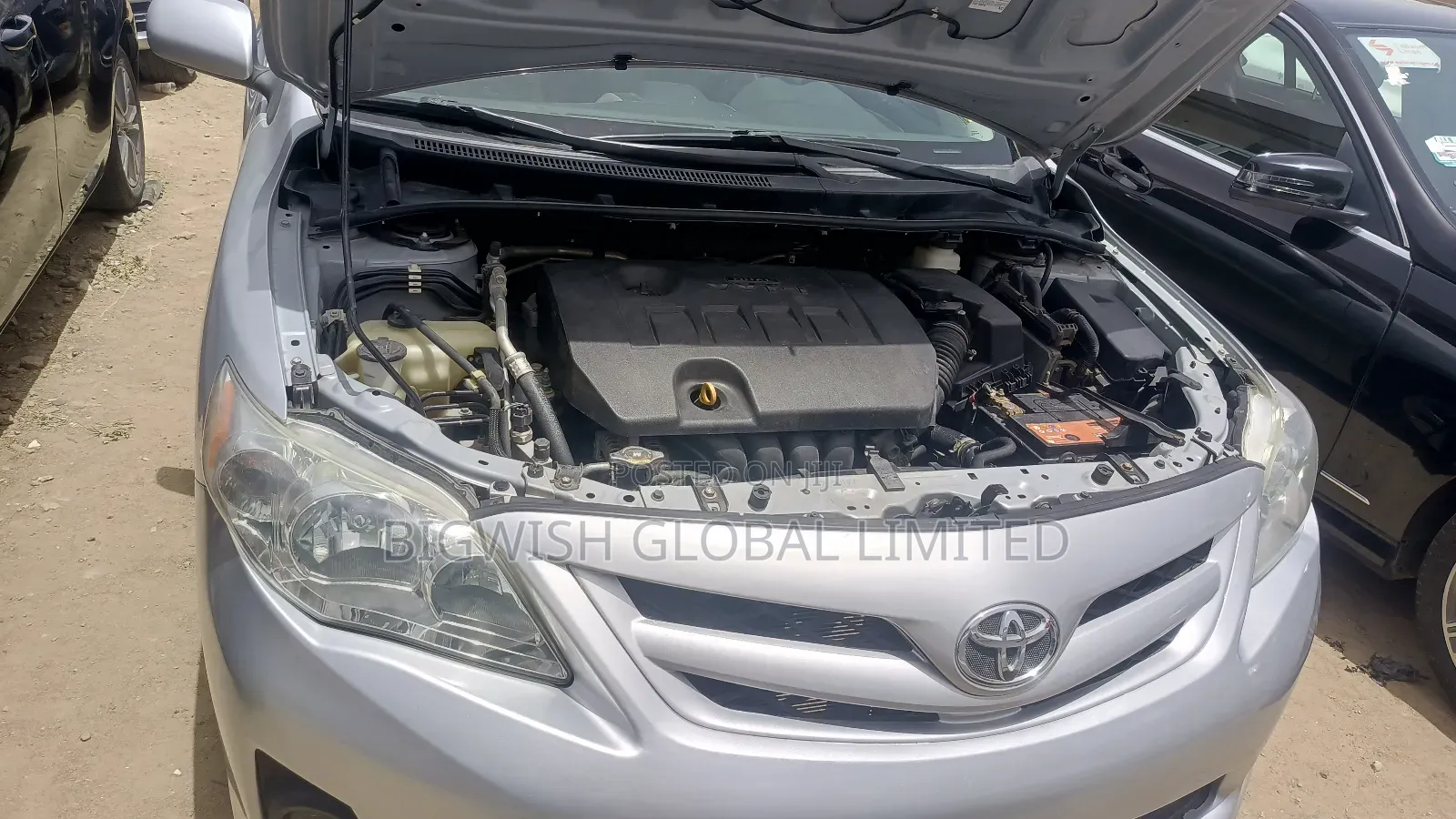 Toyota Corolla LE 4dr Sedan (1.8L 4cyl 4A) 2013 Silver