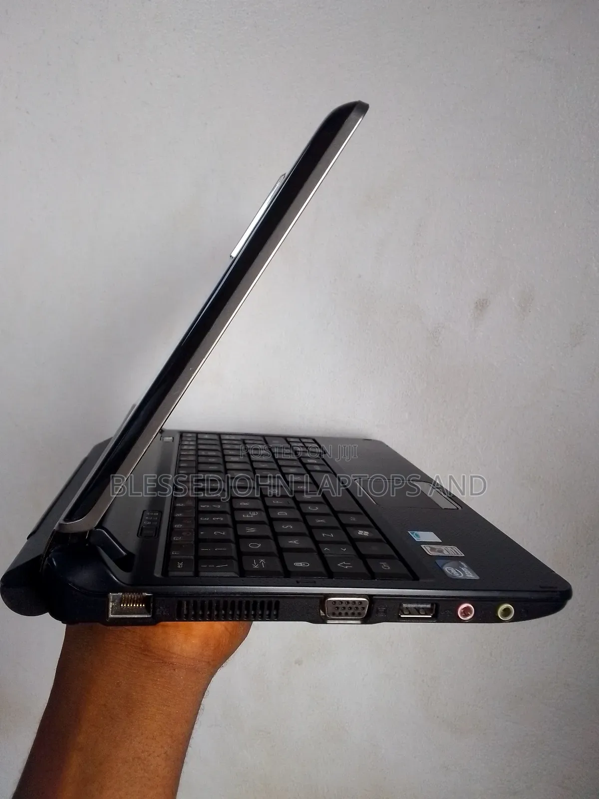 Laptop Packard Bell 2GB Intel Atom HDD 160GB