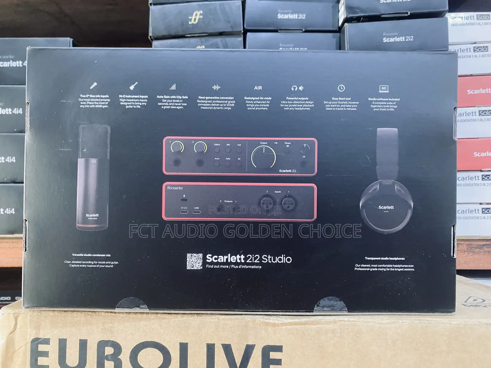 Focusrite Scarlett 2i2 Studio – Professional Recording Bundle