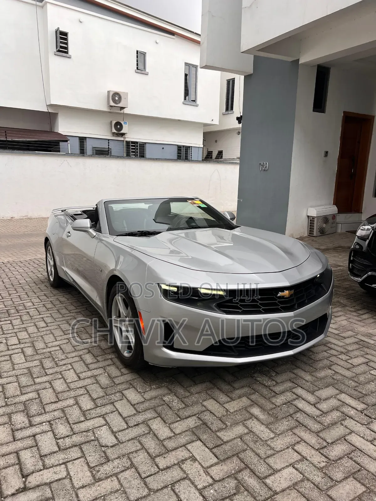 Chevrolet Camaro 2019 Silver