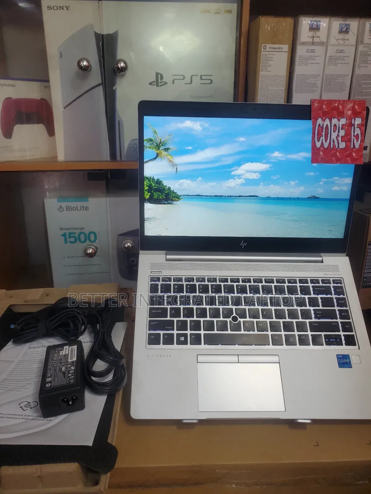 New Laptop HP EliteBook 725 G2 8GB Intel Core 5 SSD 256GB