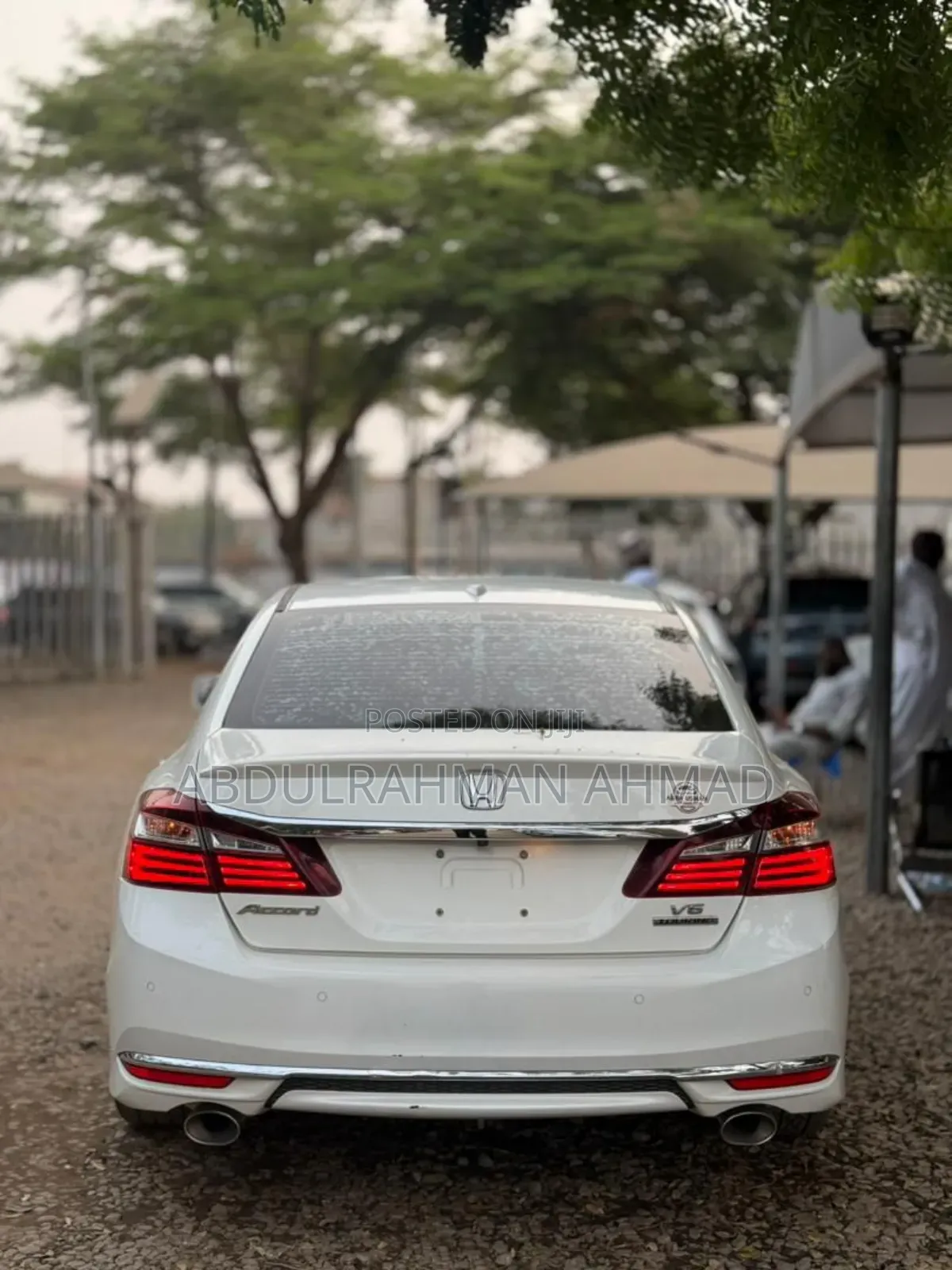 Honda Accord Touring 4dr Sedan FWD (3.5L 6cyl 6A) 2016 White