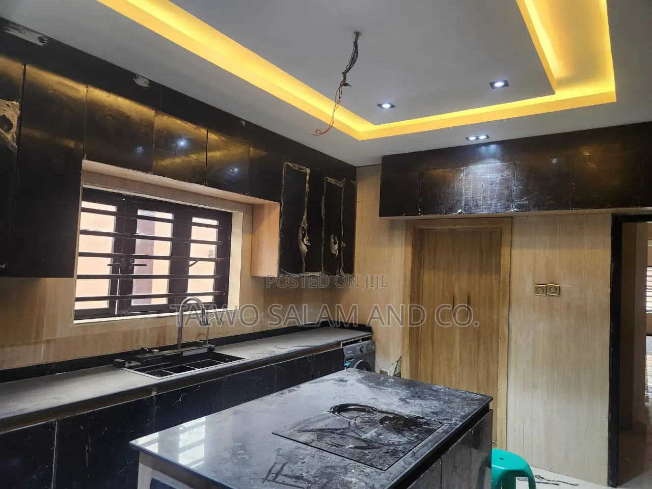 Furnished 5bdrm Duplex in Oluyole Estate for sale