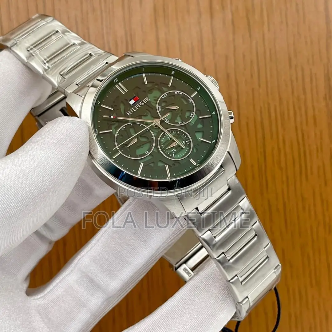 Automatic Tommy Hilfiger
